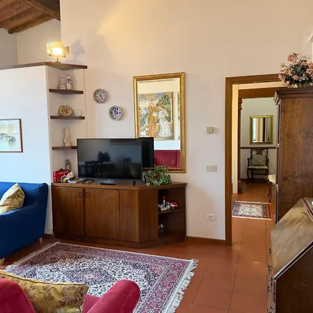 Charming & Relaxing In Florencie
